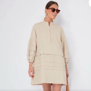 Tuckernuck Pomander Place Khaki Chelsea dress. Worn once.